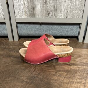 Dansko Maci Sandals Size 36 Nubuck Leather Clog Platform Heels Boho Coral Red